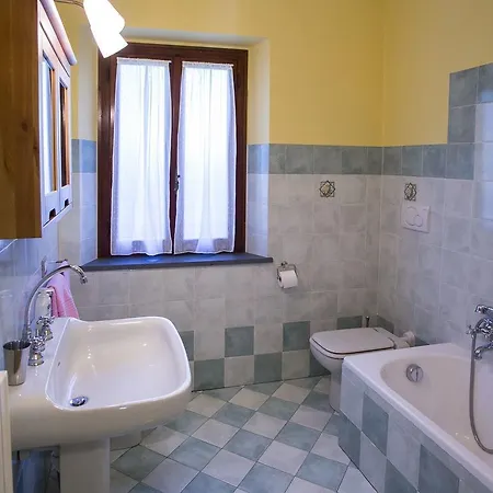 Modern In With Swimming Pool Holiday home Larciano