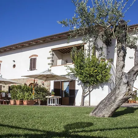 Holiday home Modern In With Swimming Pool Larciano